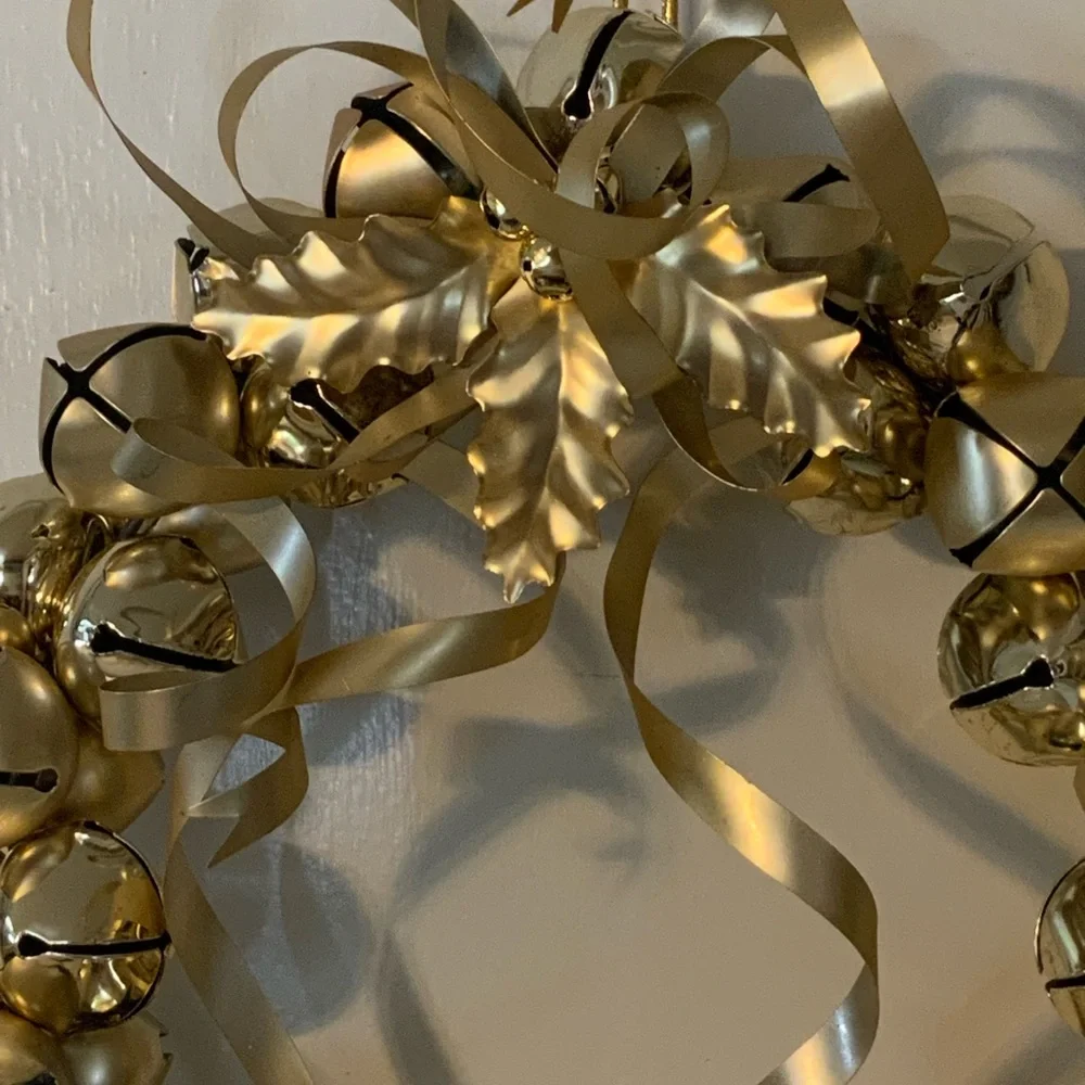 Gold Holiday Wreath with Bells
